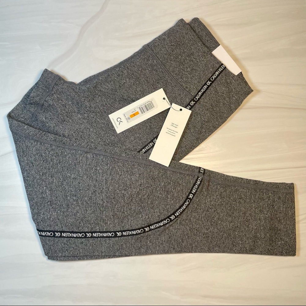 NWT Calvin Klein Performance High Waist 7/8 Length Legging with p…